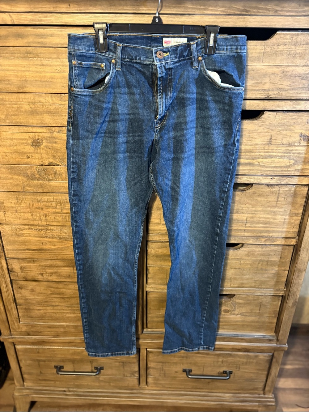 Wrangler Straight Fit Jeans 34x32 Dark Wash Classic Denim Men’s - Picture 4 of 6